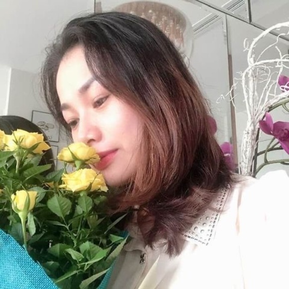 Meet your Posher, Ruth - Picture 1 of 1